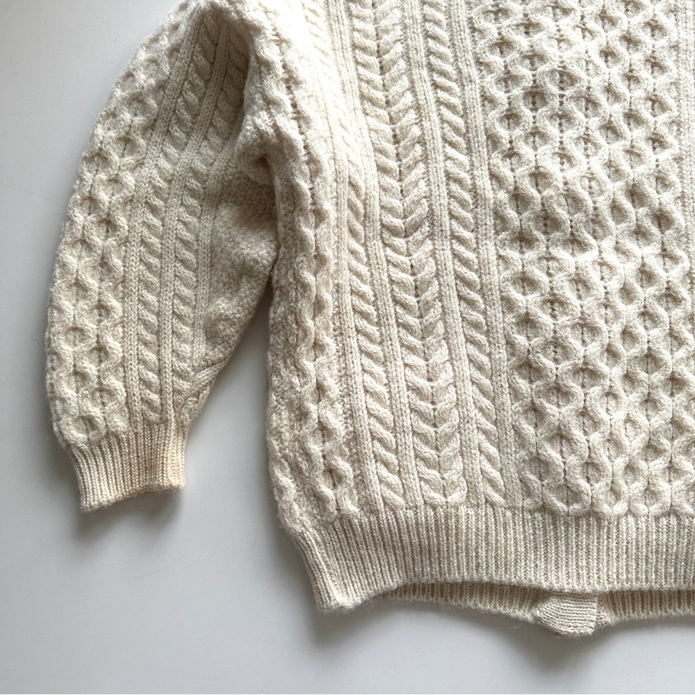 Vintage Aran Irish Fisherman Chunky Cable Knit Button-Up Cardigan - Picture 8 of 14